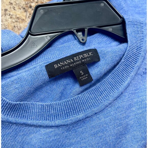 Banana Republic Corto Boxy 100% Merino Wool Sweater in Blue  Size S - Picture 4 of 8